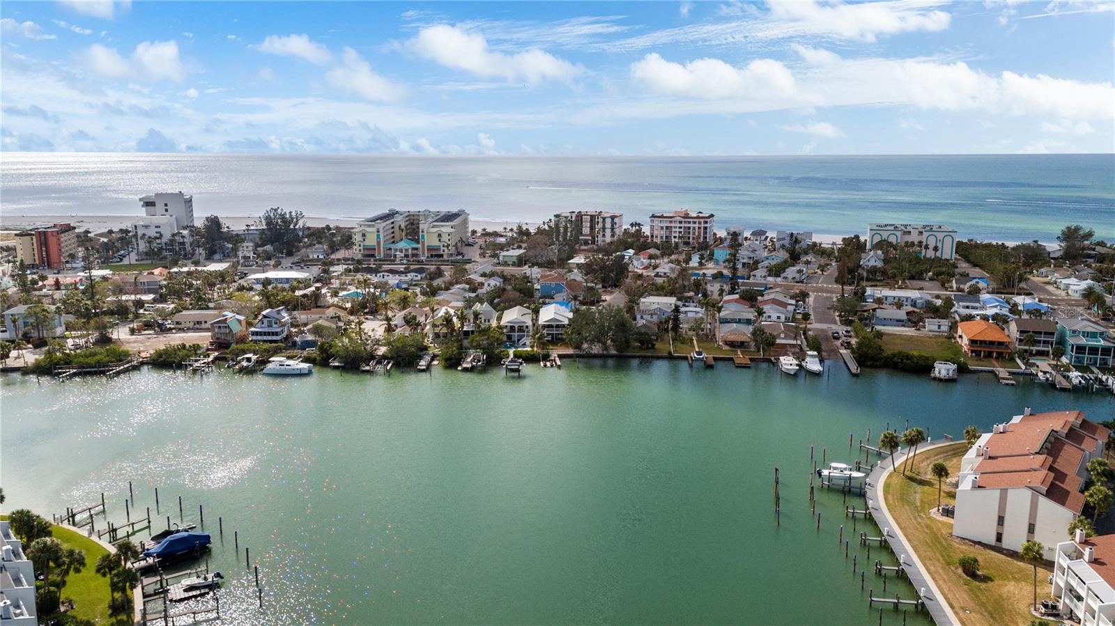 Located on a quiet Lagoon between the Beach and the Bay