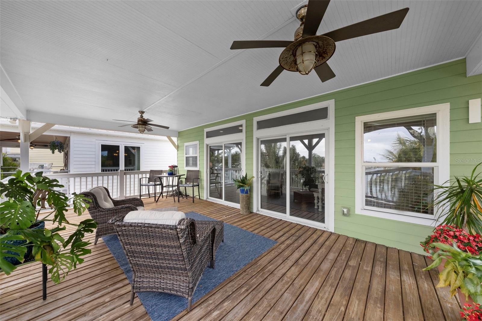 Sliding Doors from Porch to Kitchen and Dining