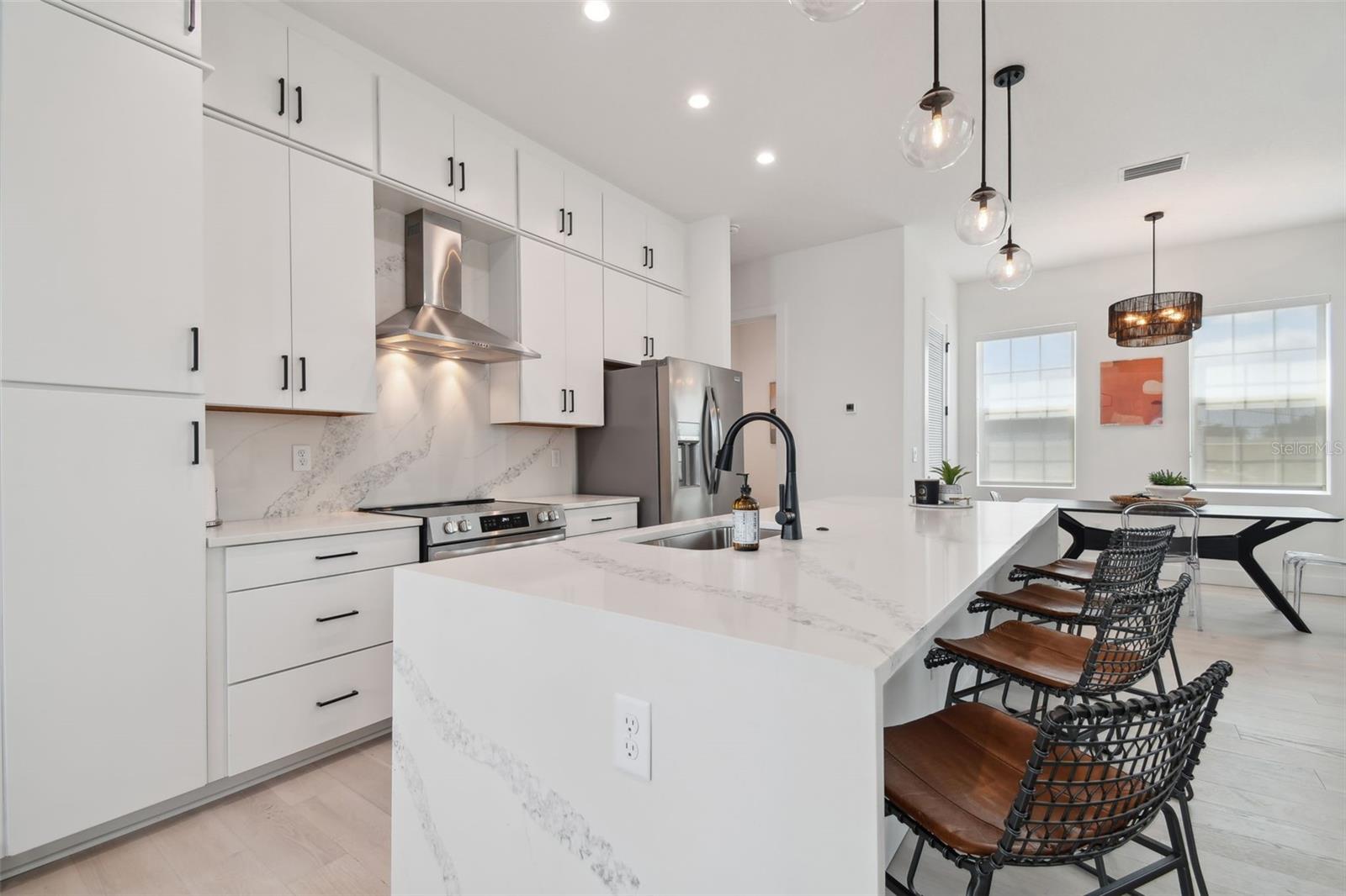 Kitchen - Level 2