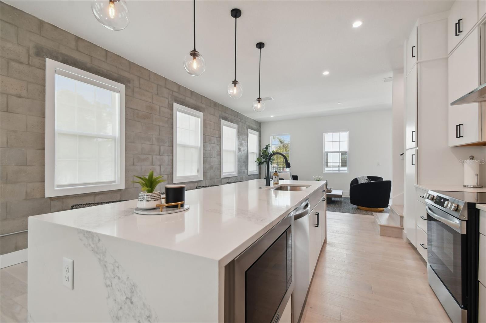 Kitchen - Level 2