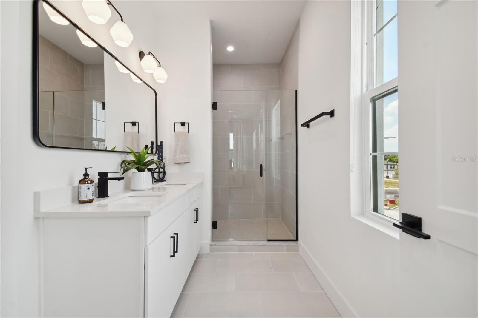 Primary Bath - Level 3