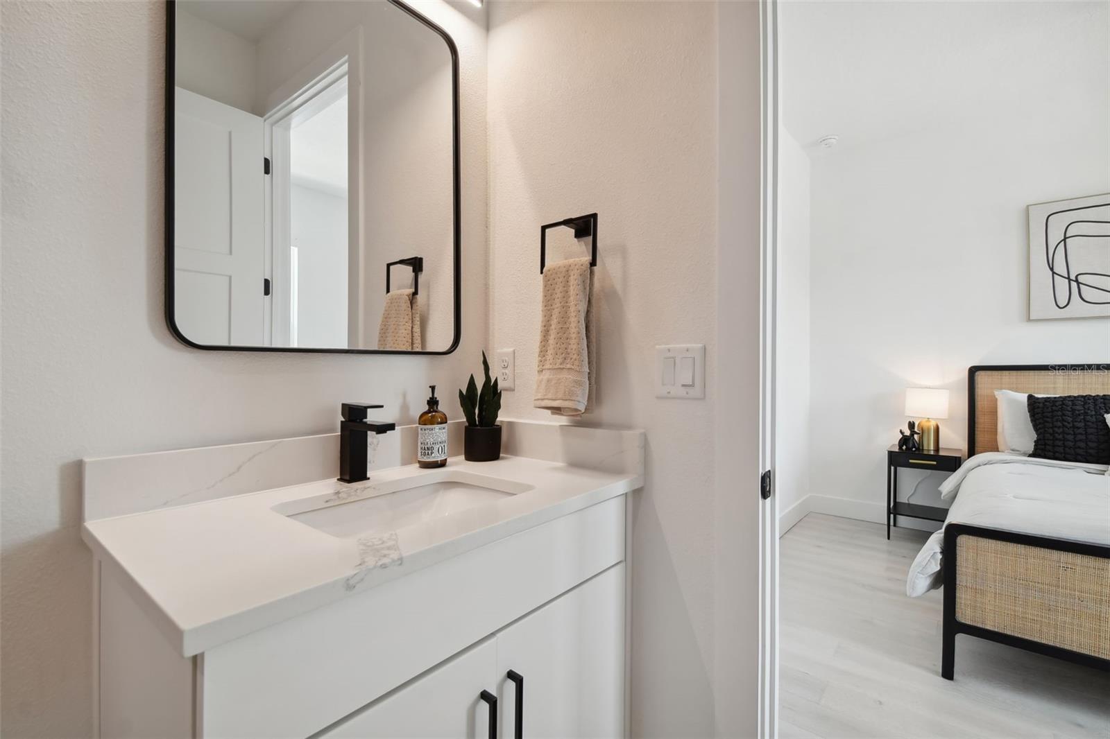 Guest Bath - Level 3