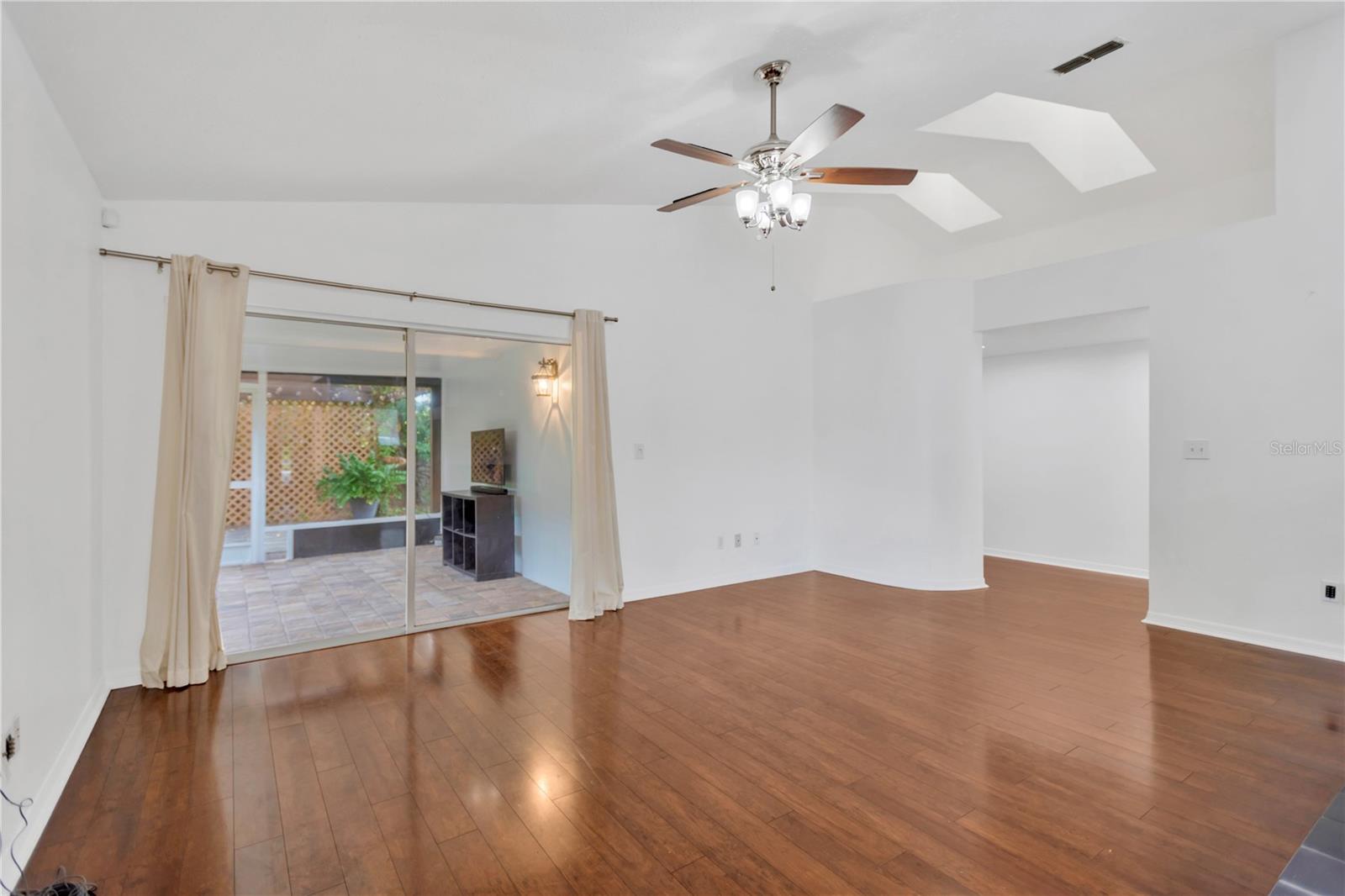 Living Room Leads to Back Patio!