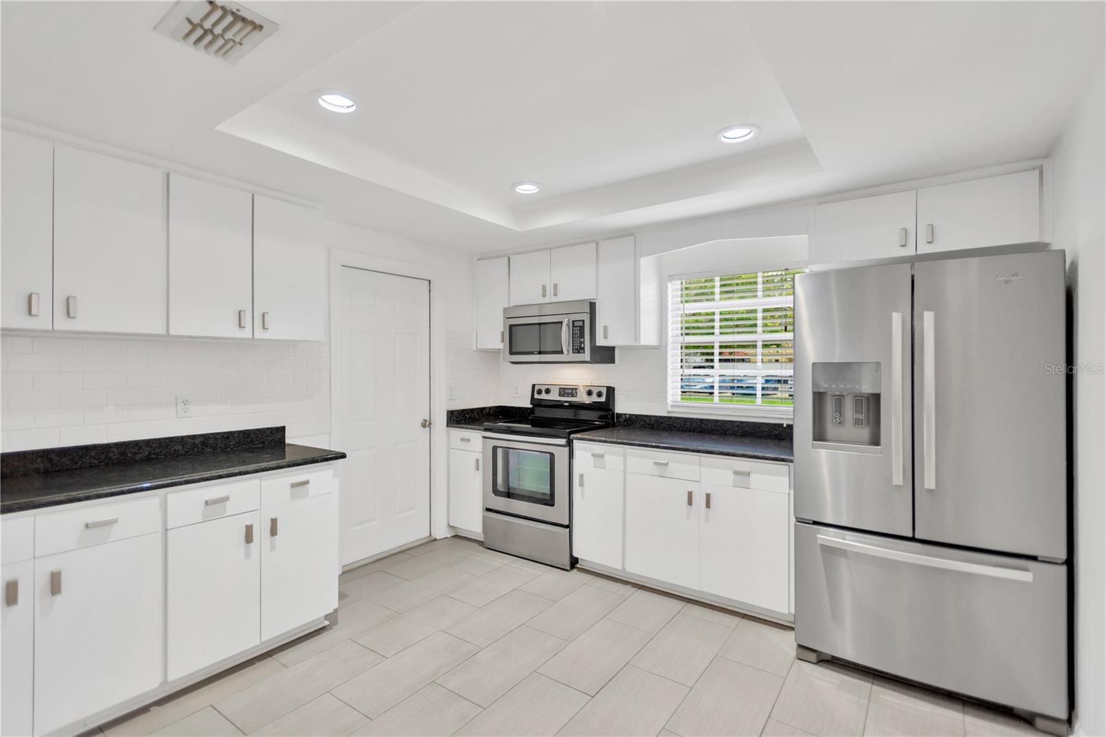 Modern Kitchen!