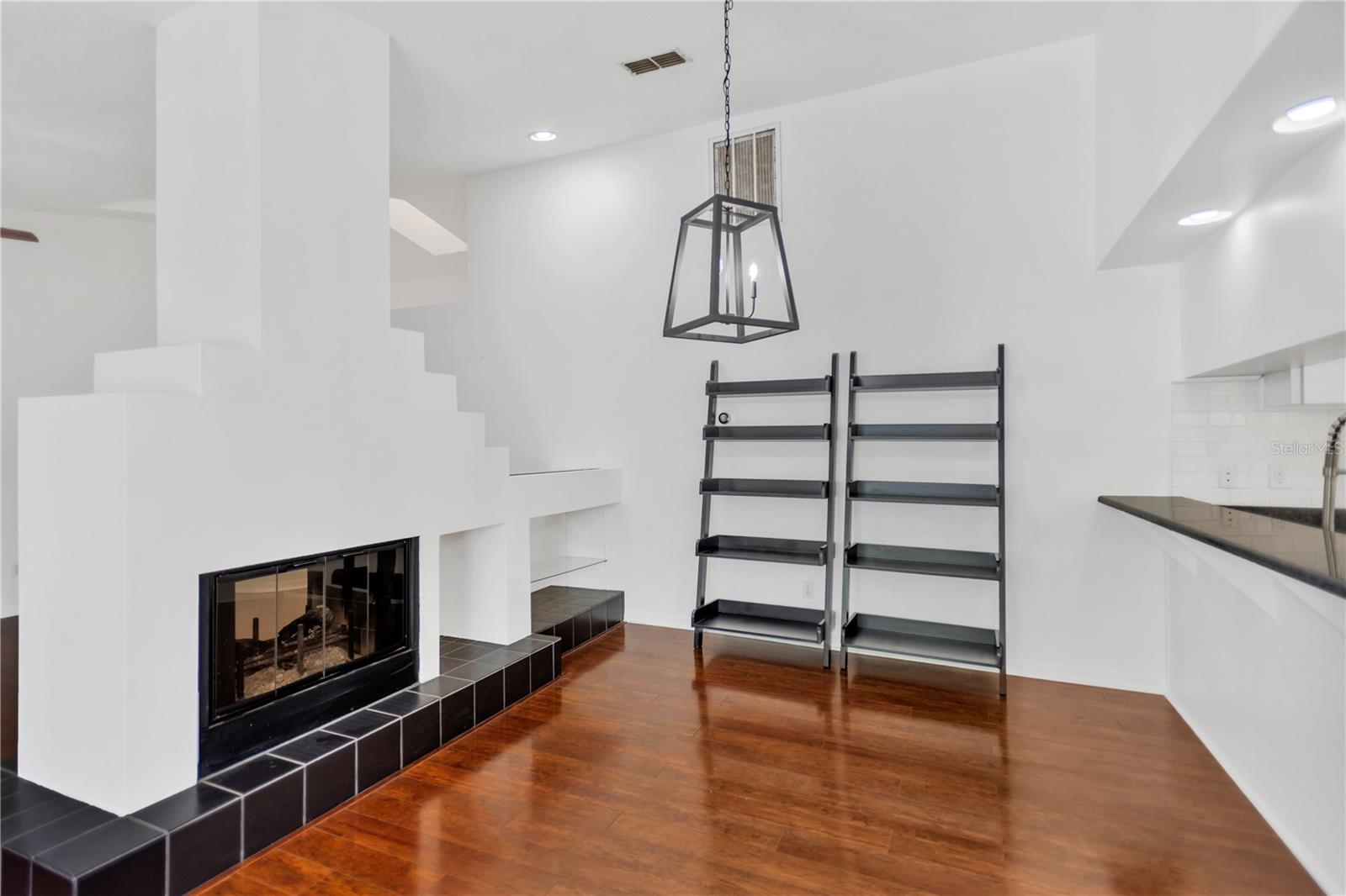 Double-sided Fireplace in Dining Room & Living Room!