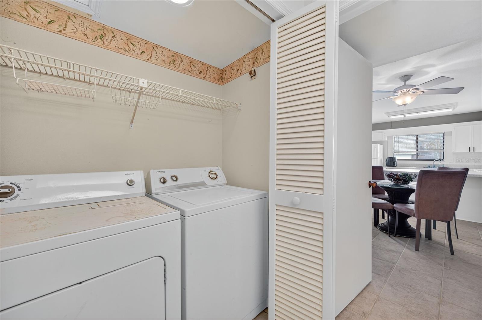 Washer and dryer stay
