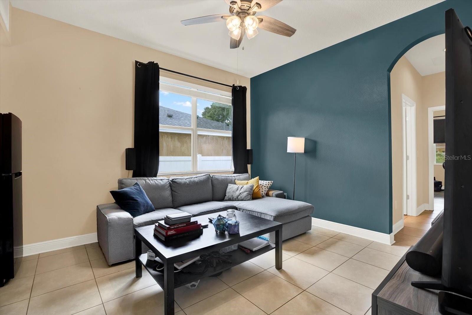 MIL suite living space