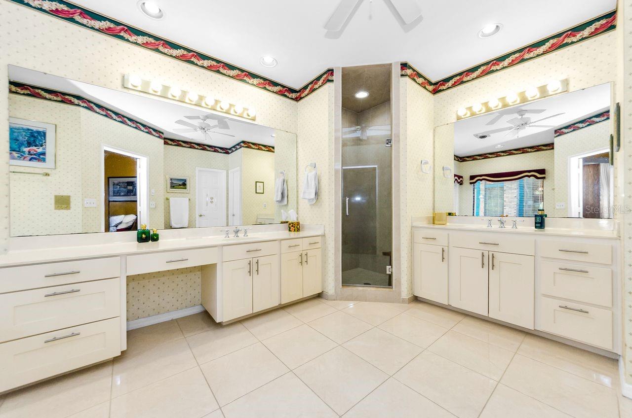 Master bath, double vanities, updated walk in shower and soaking tub, make this an exceptional space!
