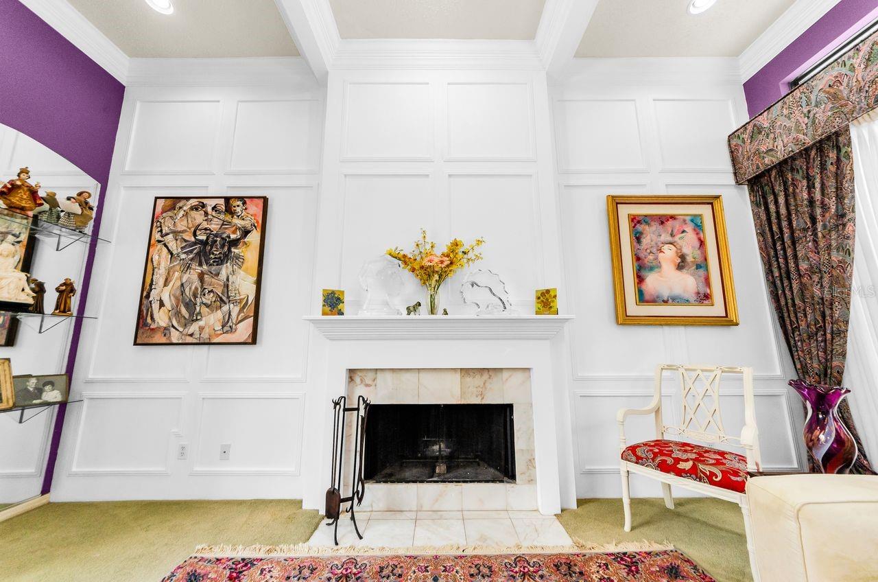 Just lovely! Display your art and treasures!