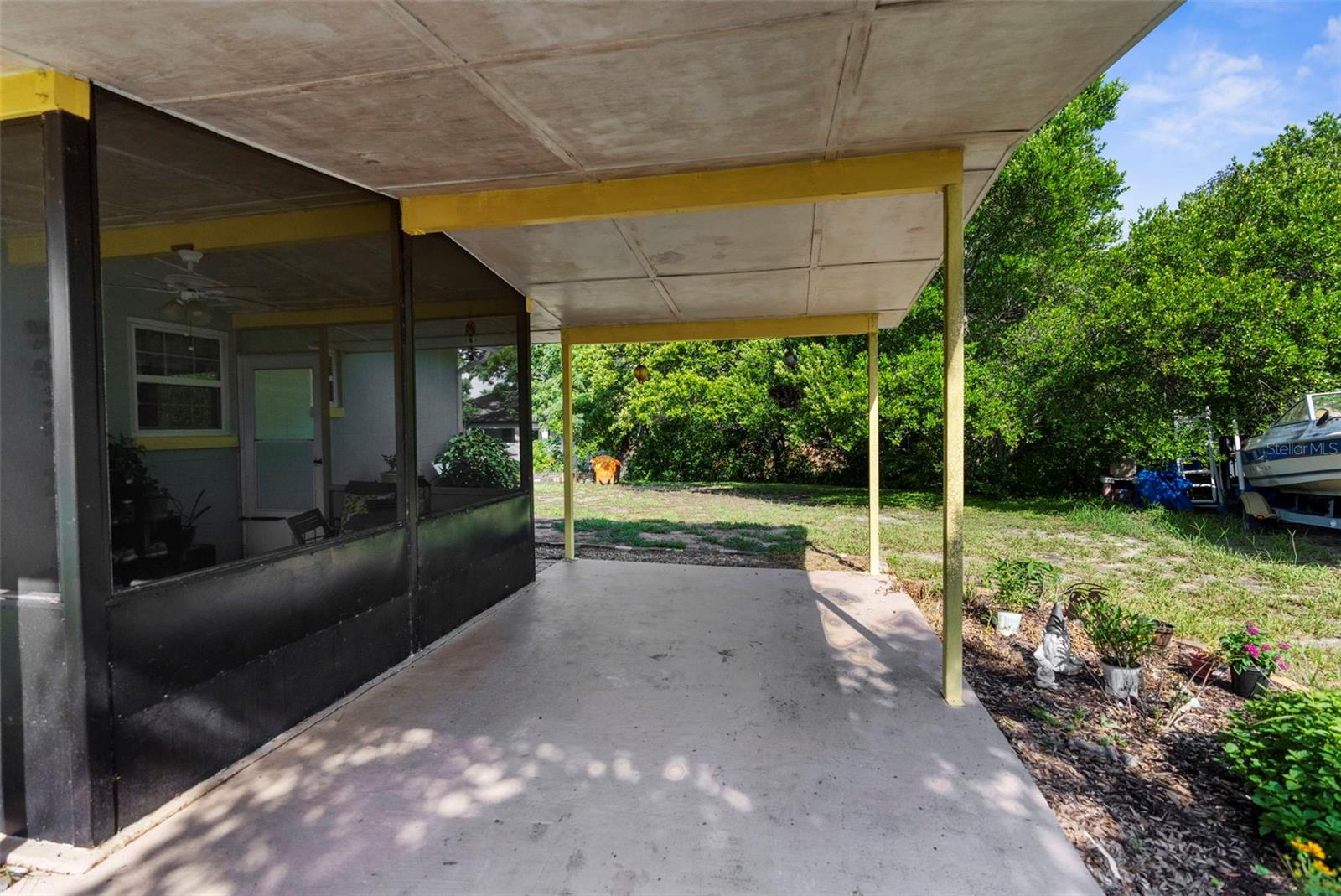 Carport