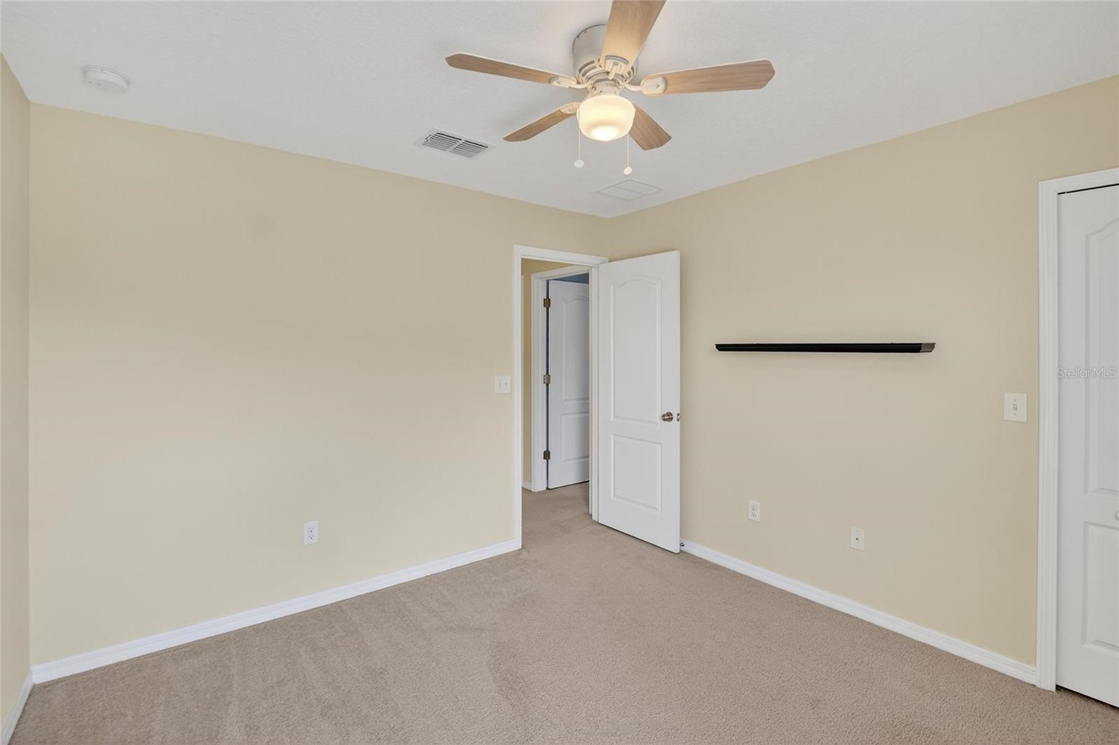 Bedroom No3-3
