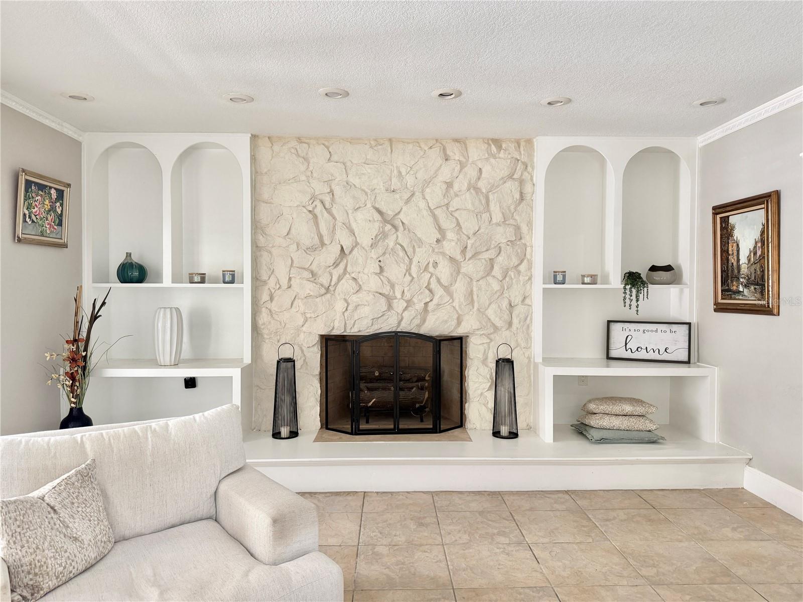Living Area - Gas Fireplace