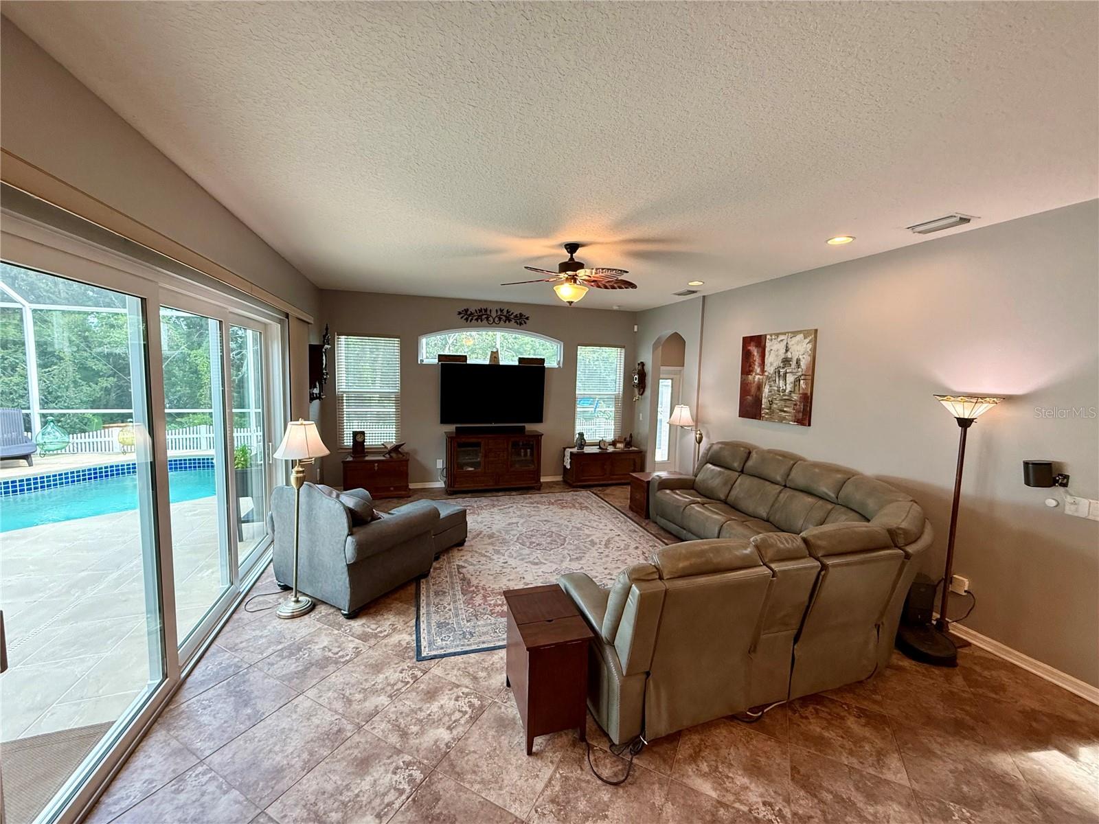 Large family room with pool access