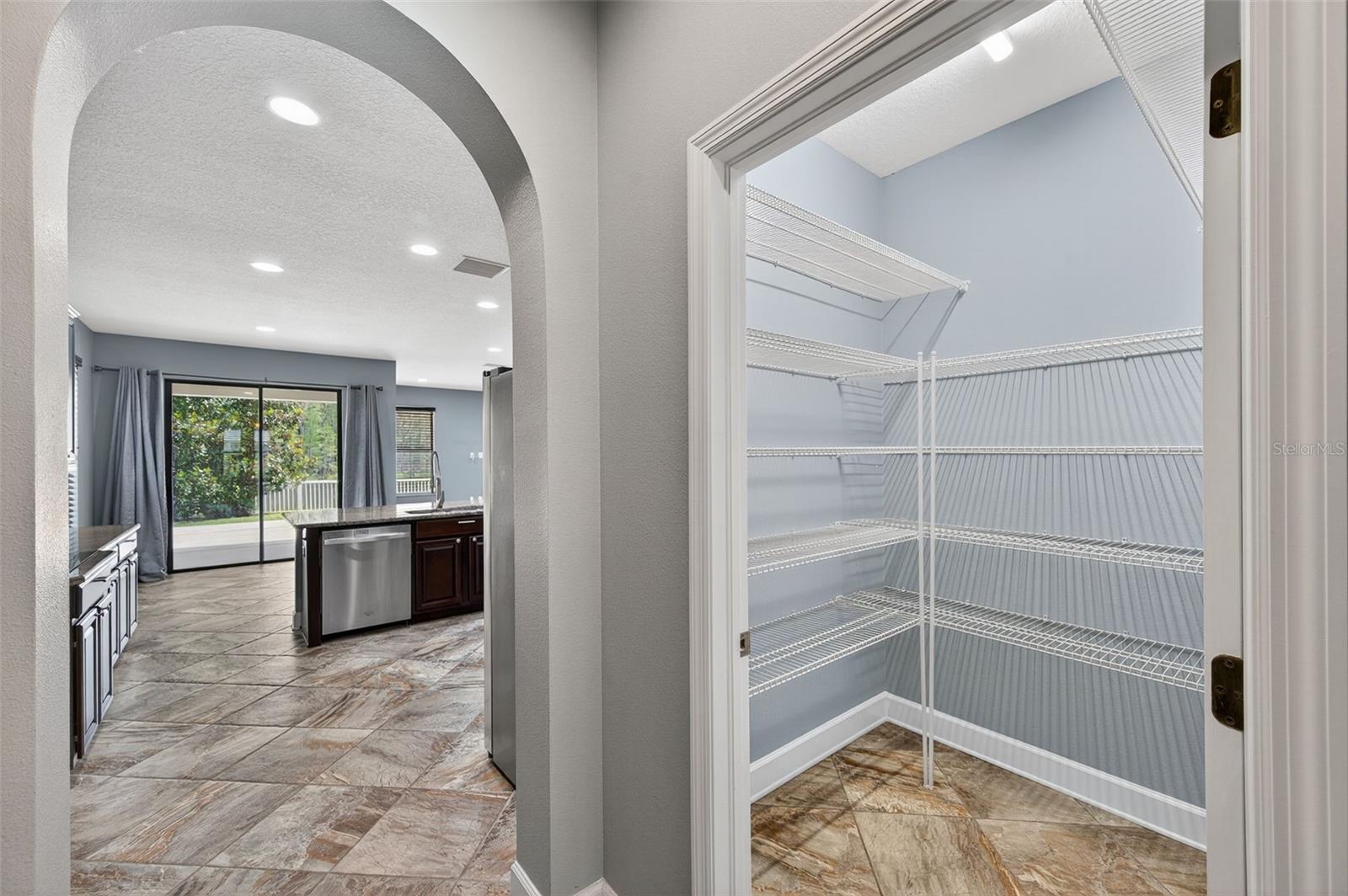 Walk in Pantry