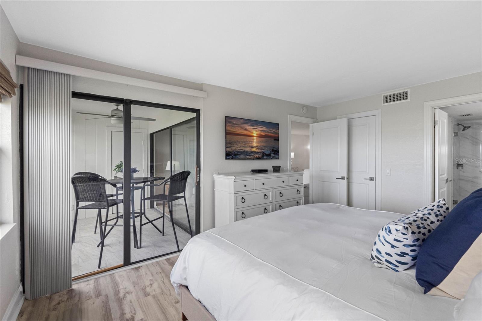 Walk out your bedroom to a cup of coffee with a view!