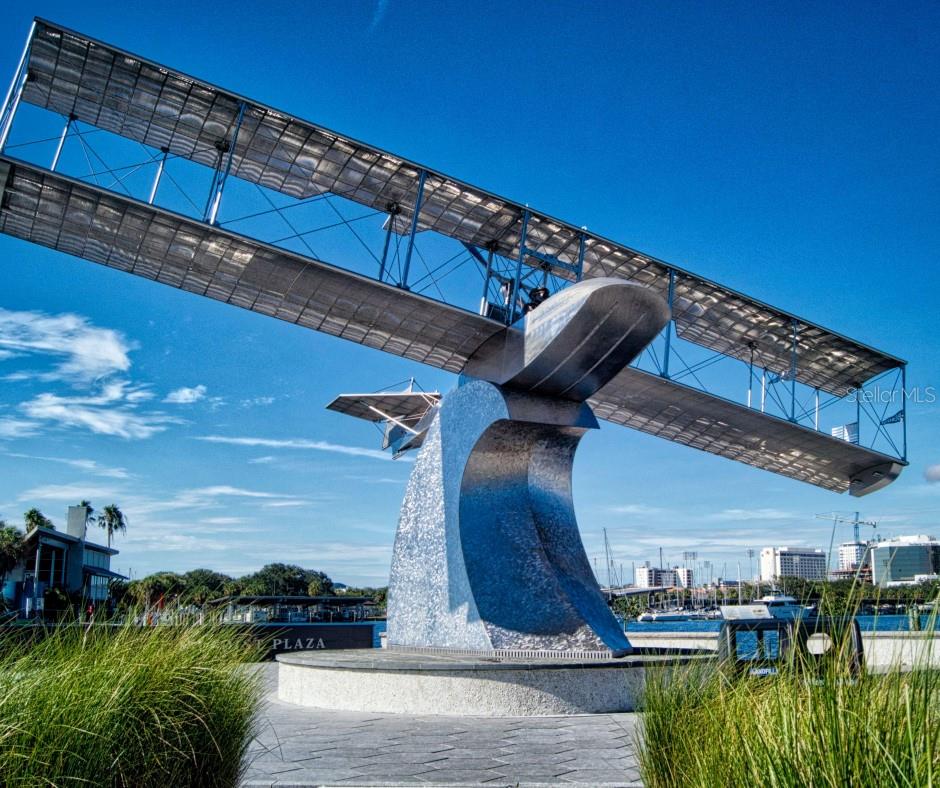 Downtown St Pete with museums and waterside dining on Tampa Bay