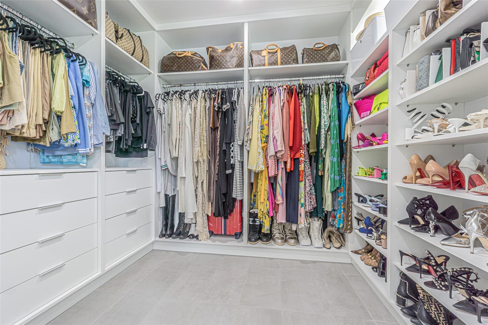 Master Closet 1