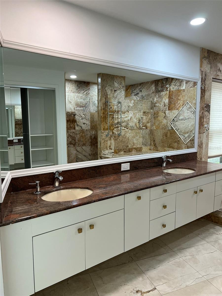 Double sinks
