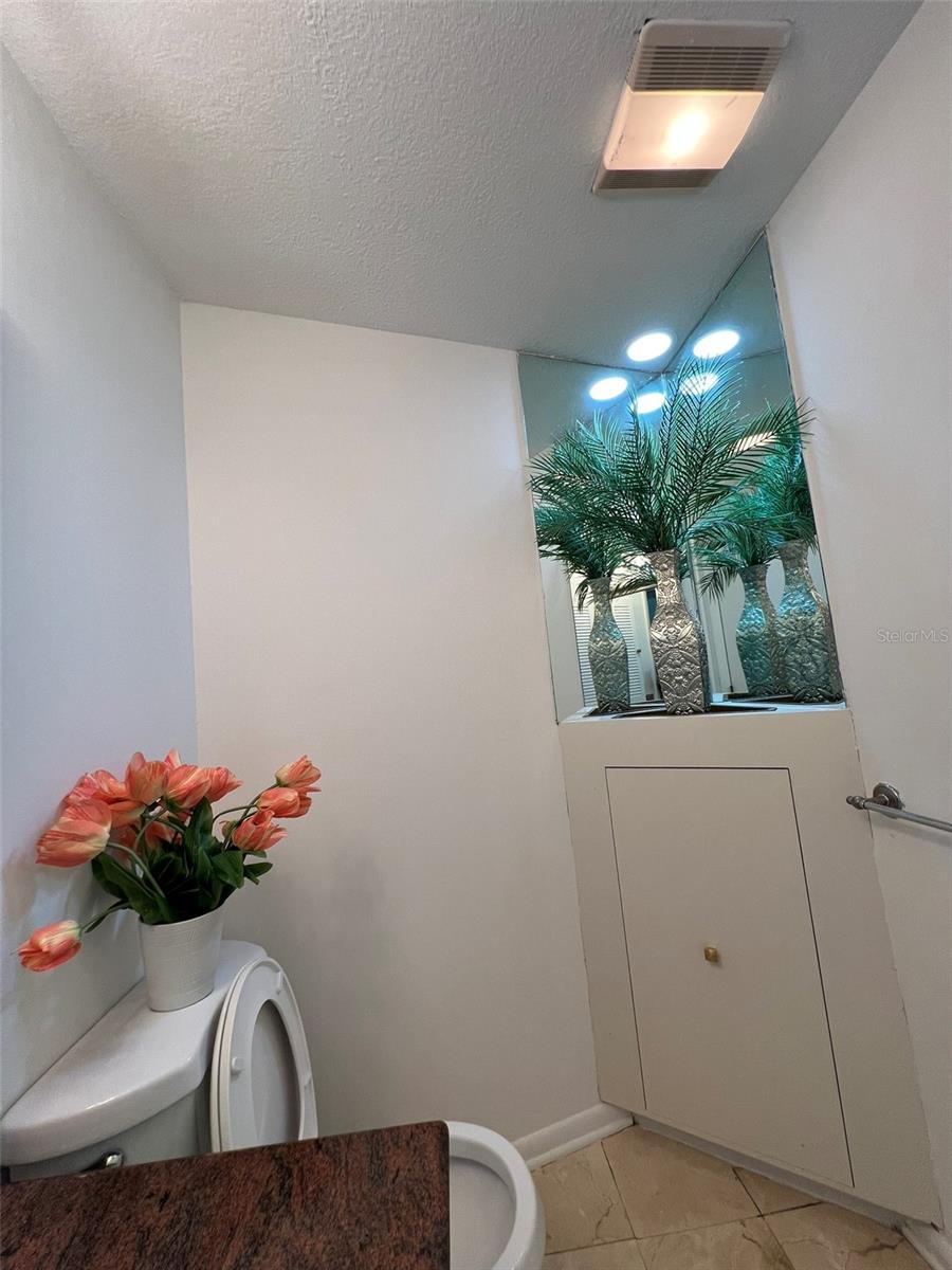 Powder room