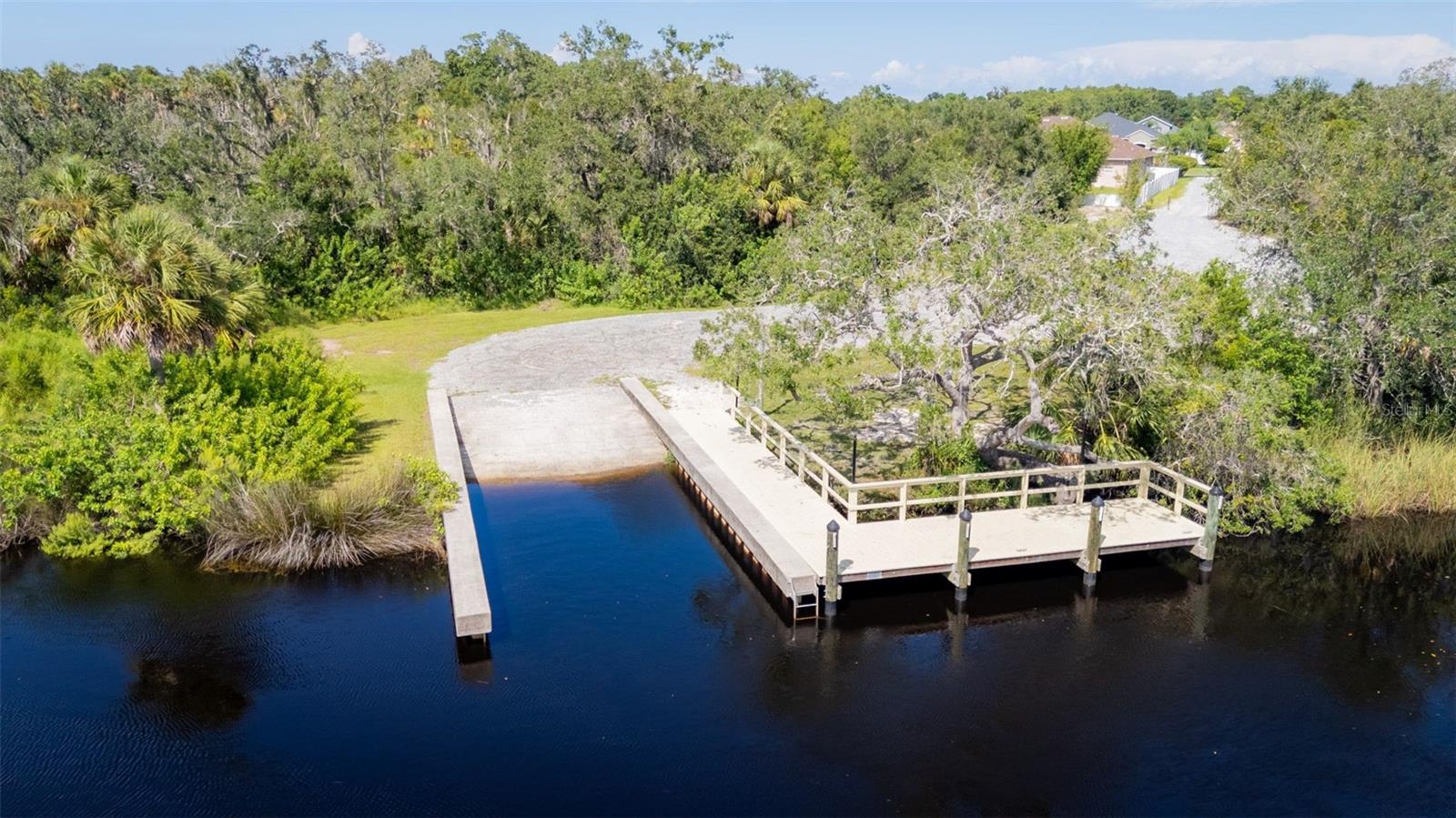 private for Magnolia Estates, boat launch and fishing