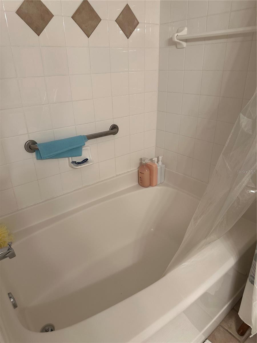 Garden Tub