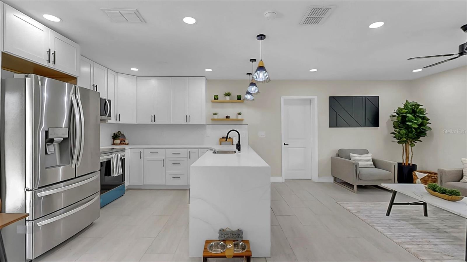 living/kitchen
