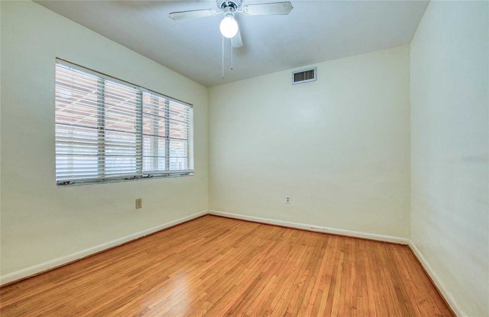 Bedroom 3 (1)