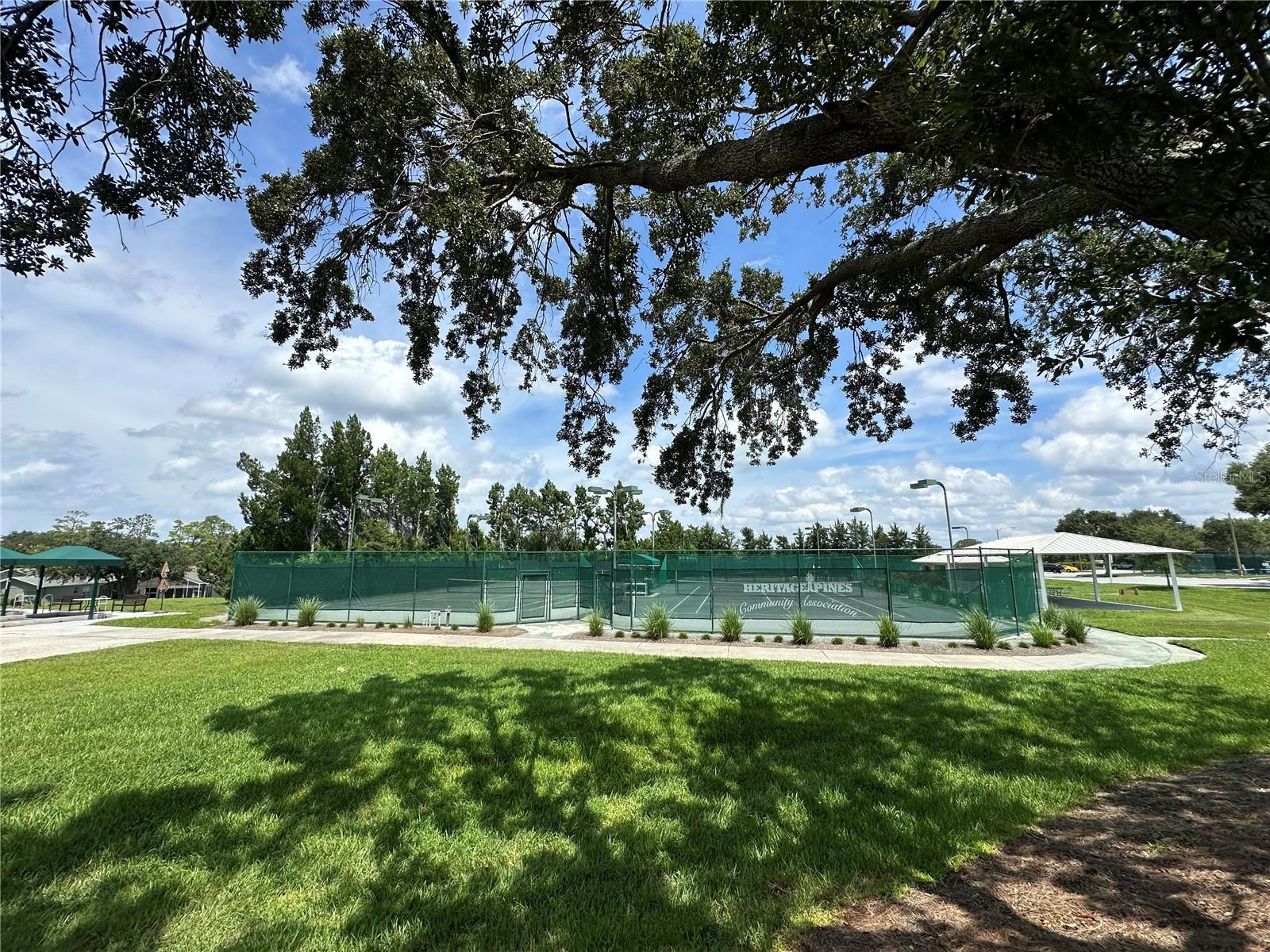 Tennis & Pickleball Courts