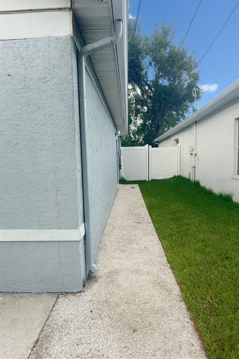 Right side has a door to Bedroom 4