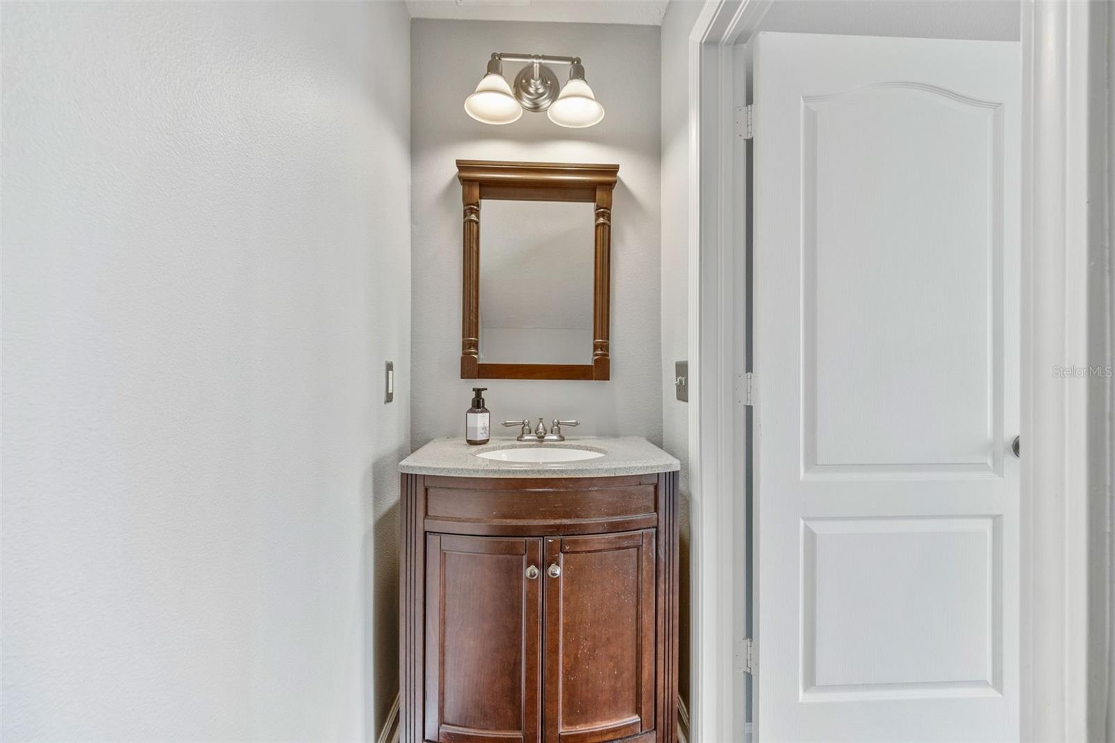 Guest Bathroom on 1st Floor