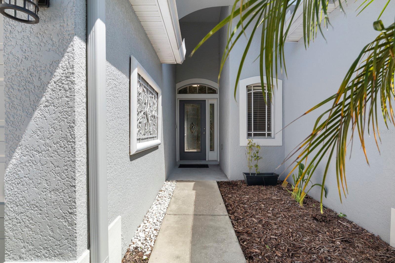 Entry way from exterior