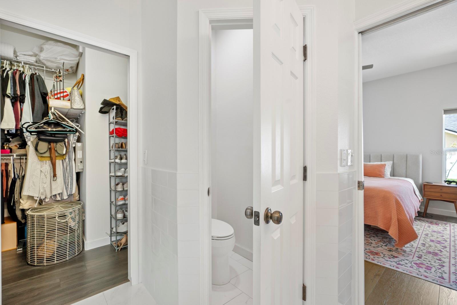 Master bath/closet