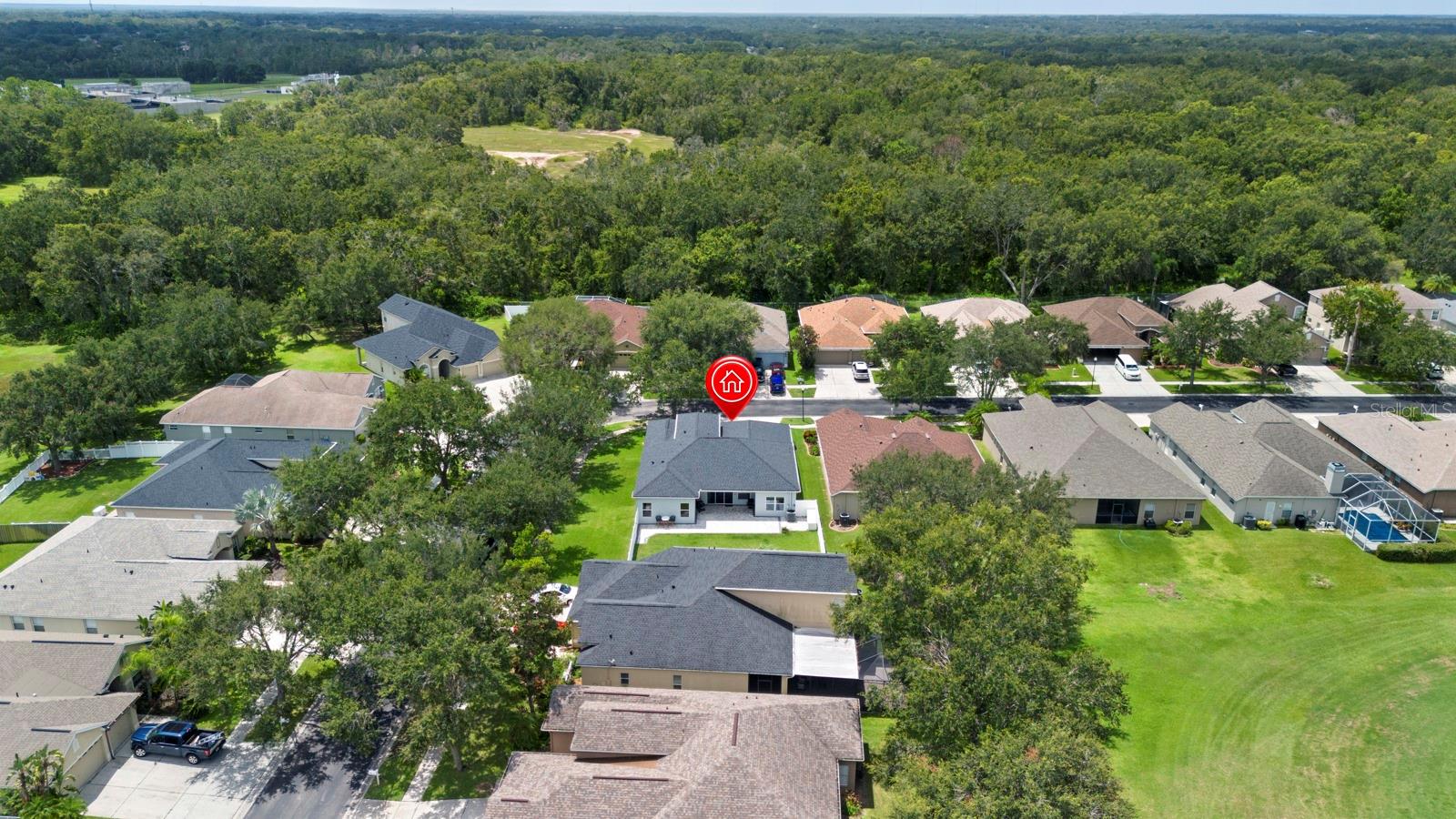 Aerial view/Corner lot