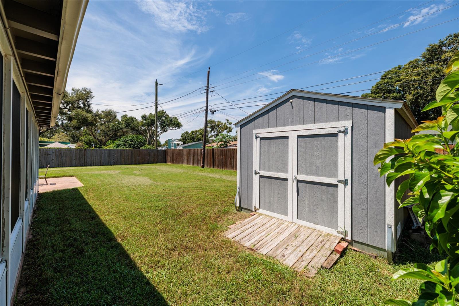 Shed