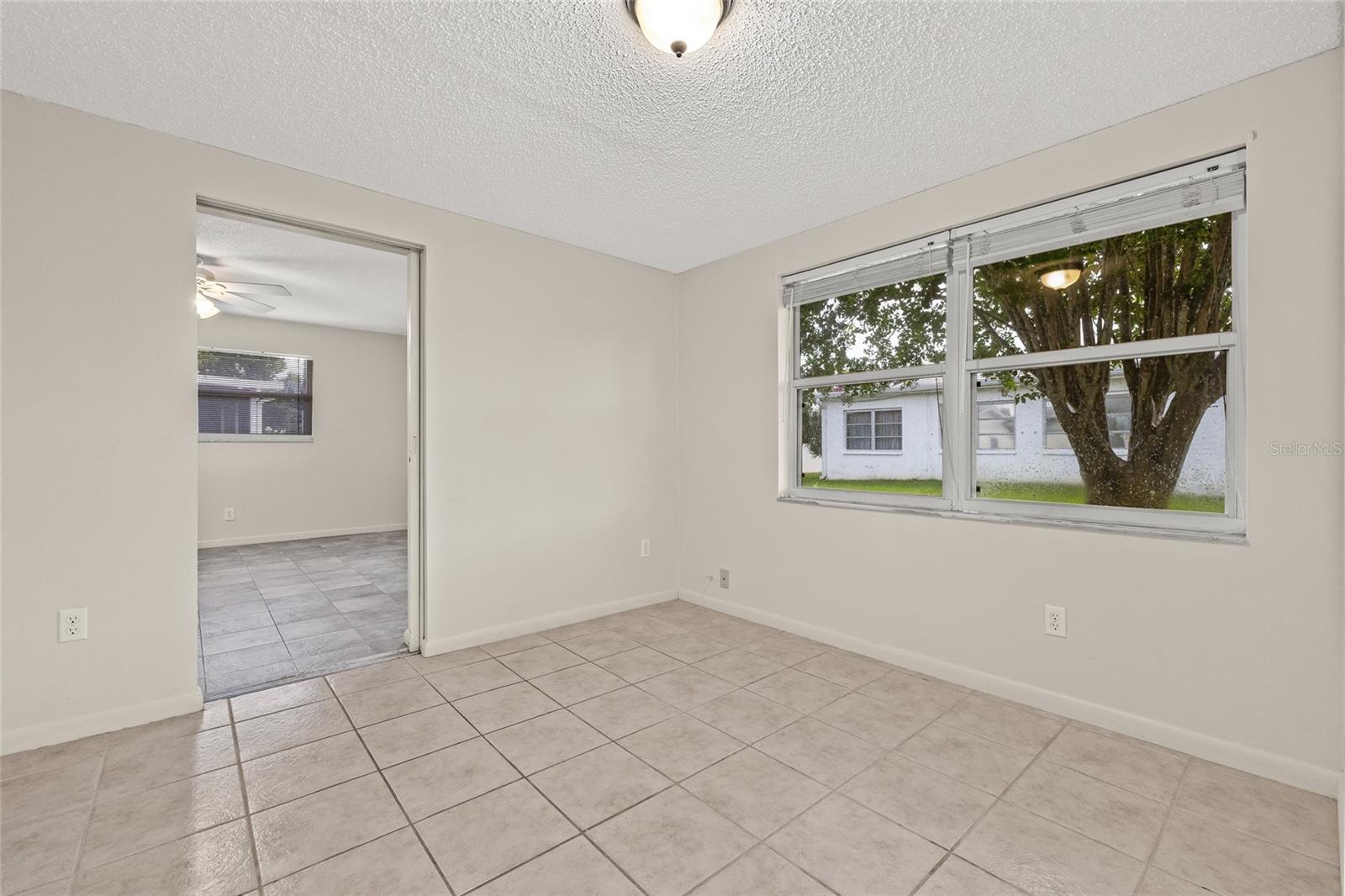 Room without staging.