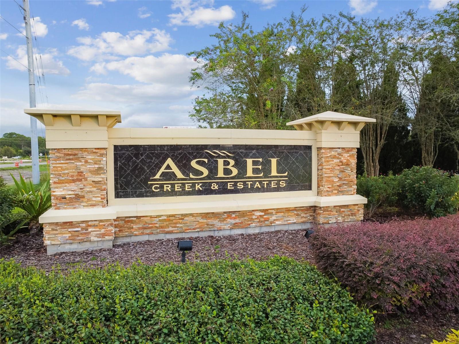 Entry Sign at US 41