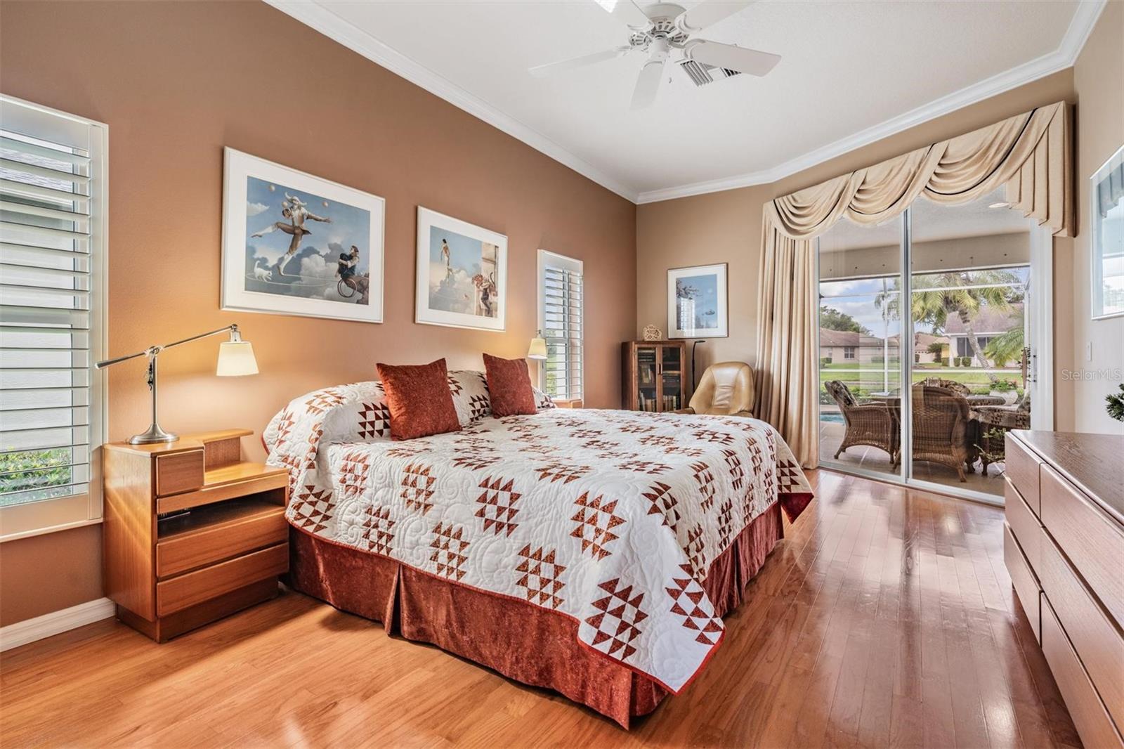 Master bedroom with room for a reading nook and direct access to lanai