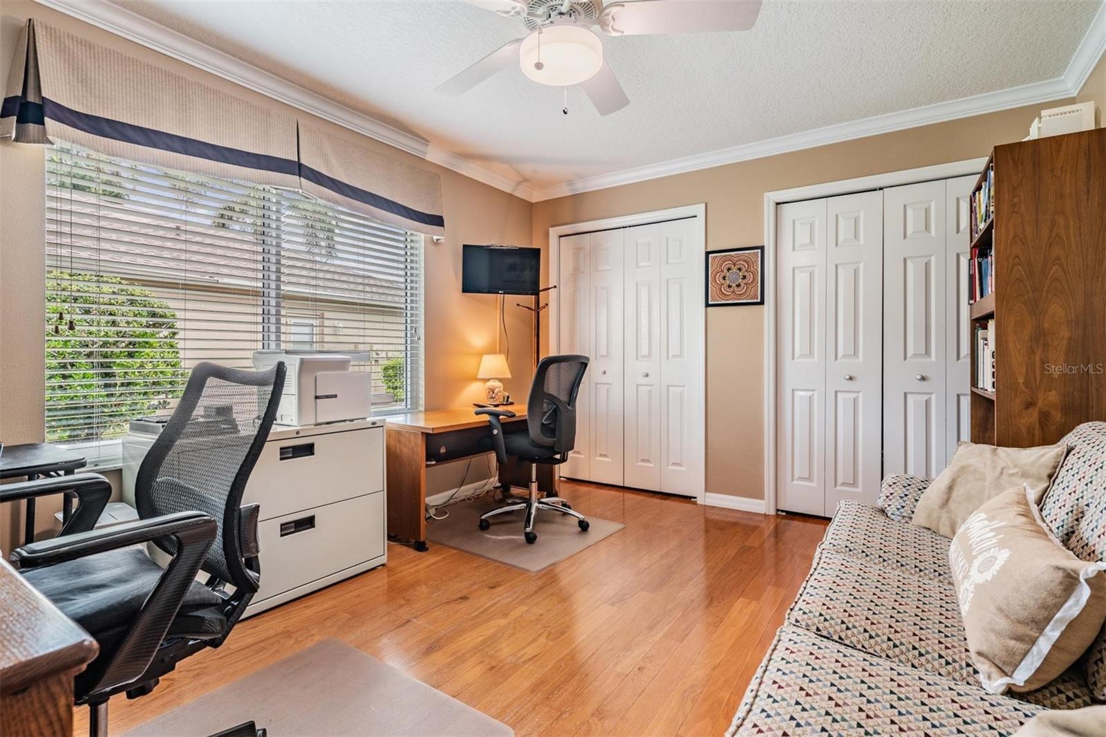 Bedroom 2 or home office, great flexroom