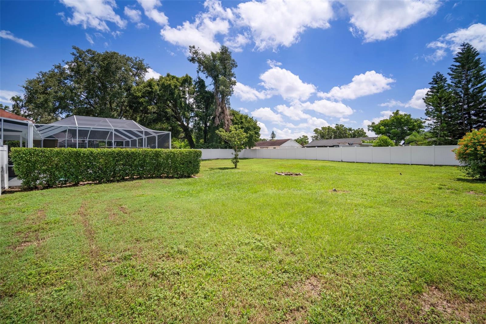 Fully Fenced back yard