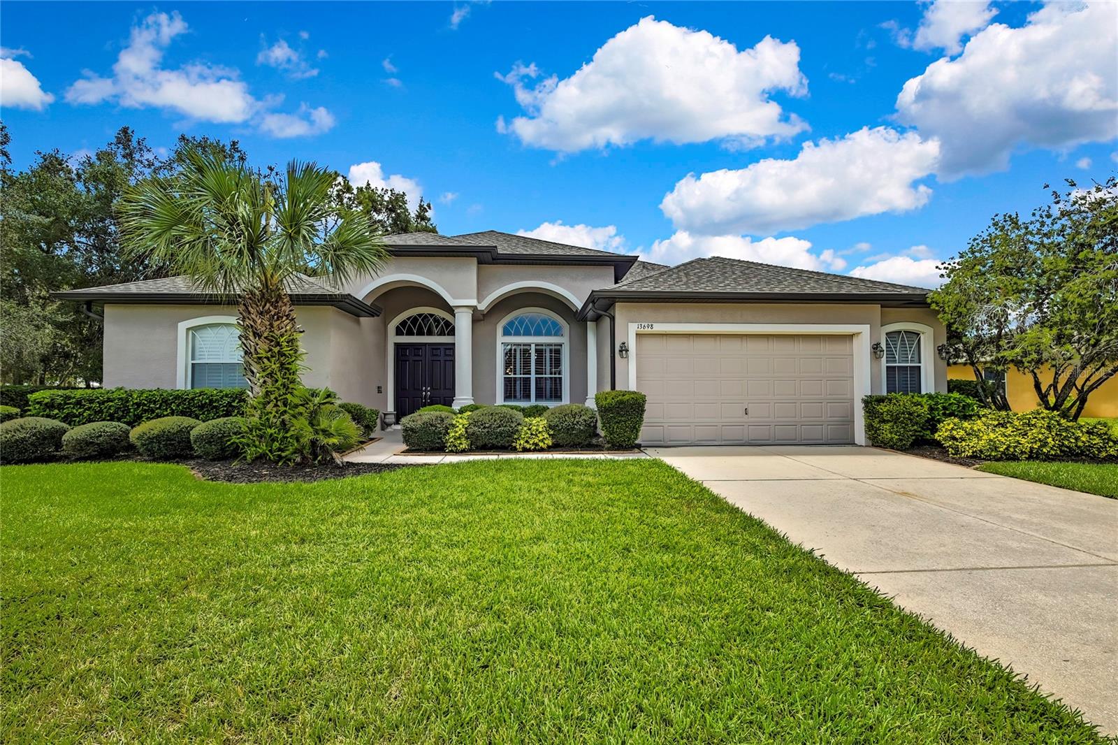 3 bedroom 2 bath with pool