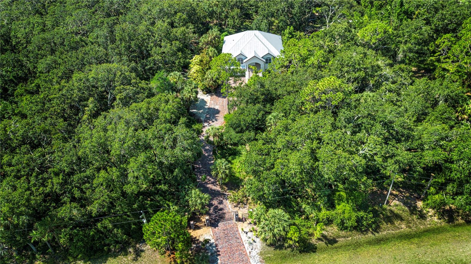 DRONE VIEW OF ACERAGE