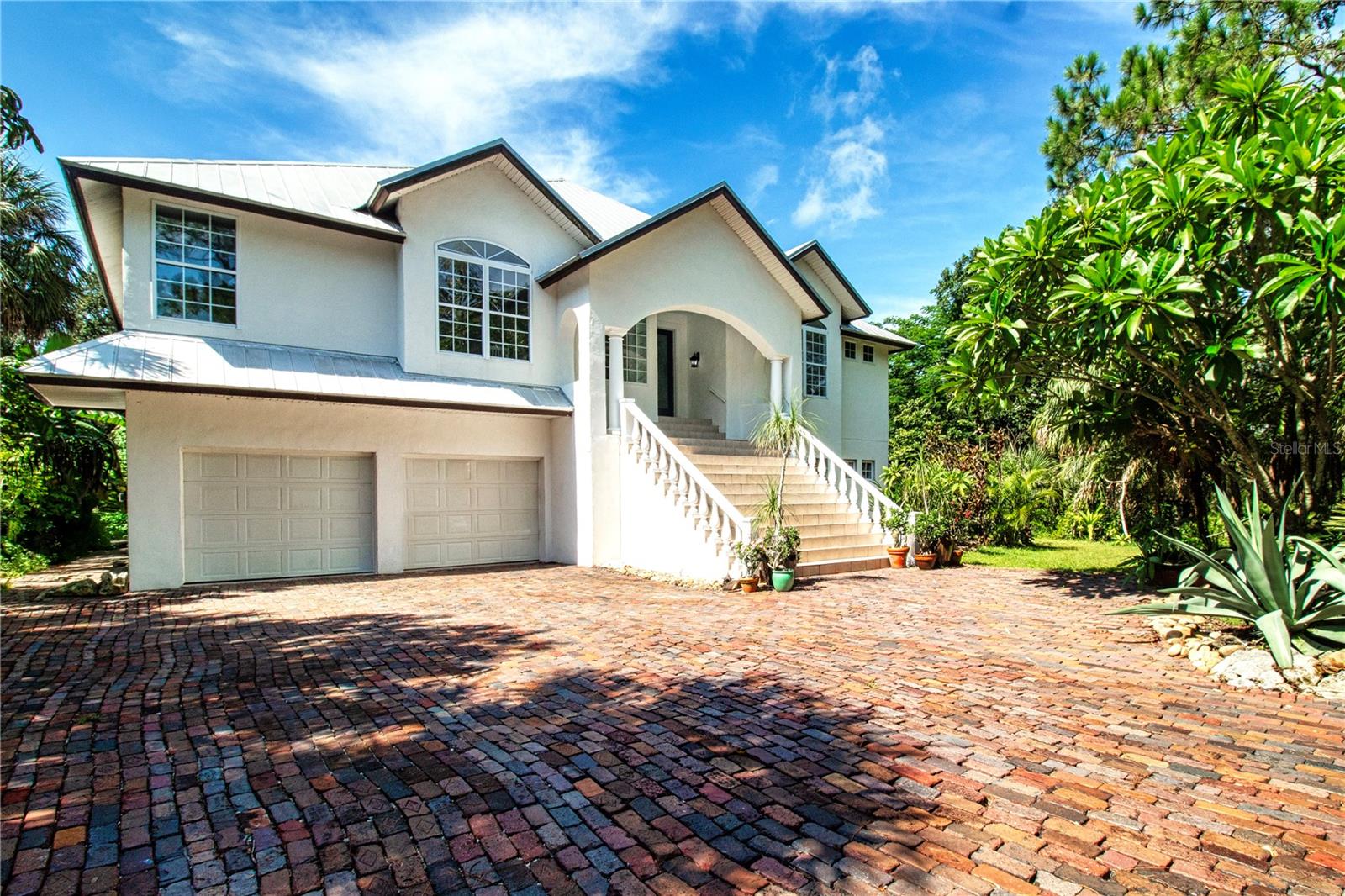 FRONT OF THE HOME