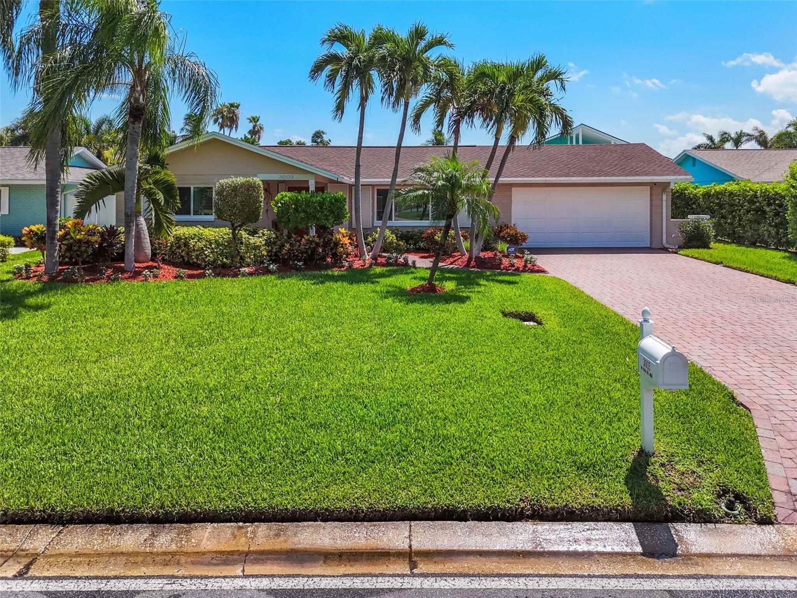 Well manicured landscaping