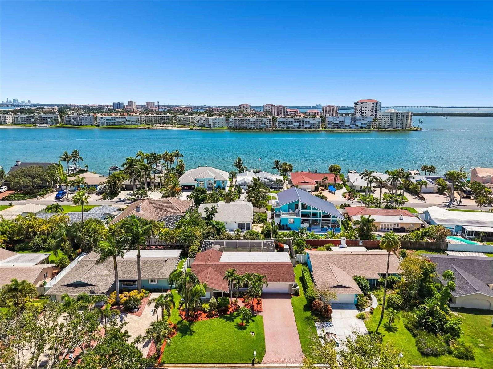 Views of Vina Del Mar and Boca Ciega Bay