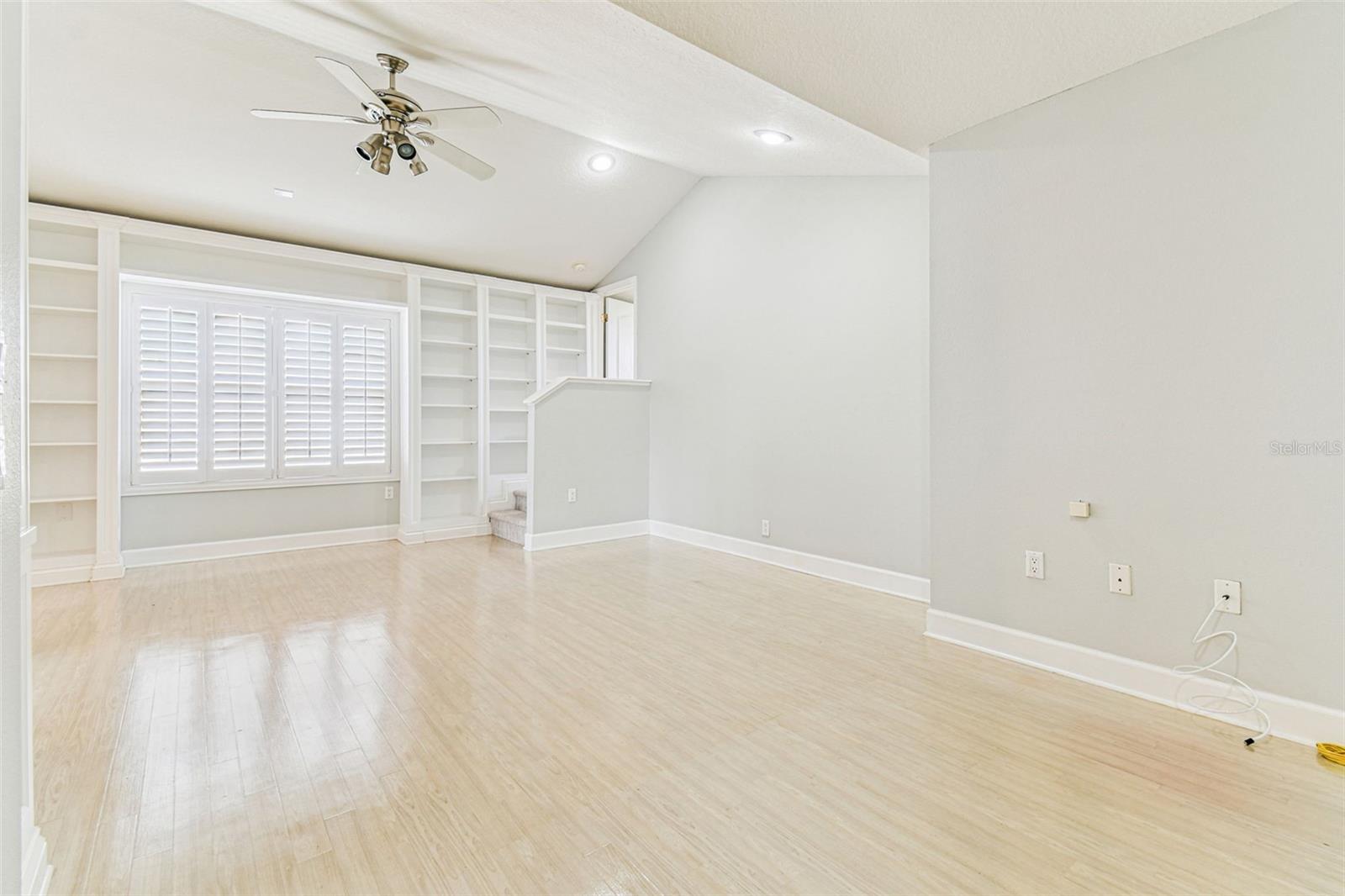 Bonus/Loft