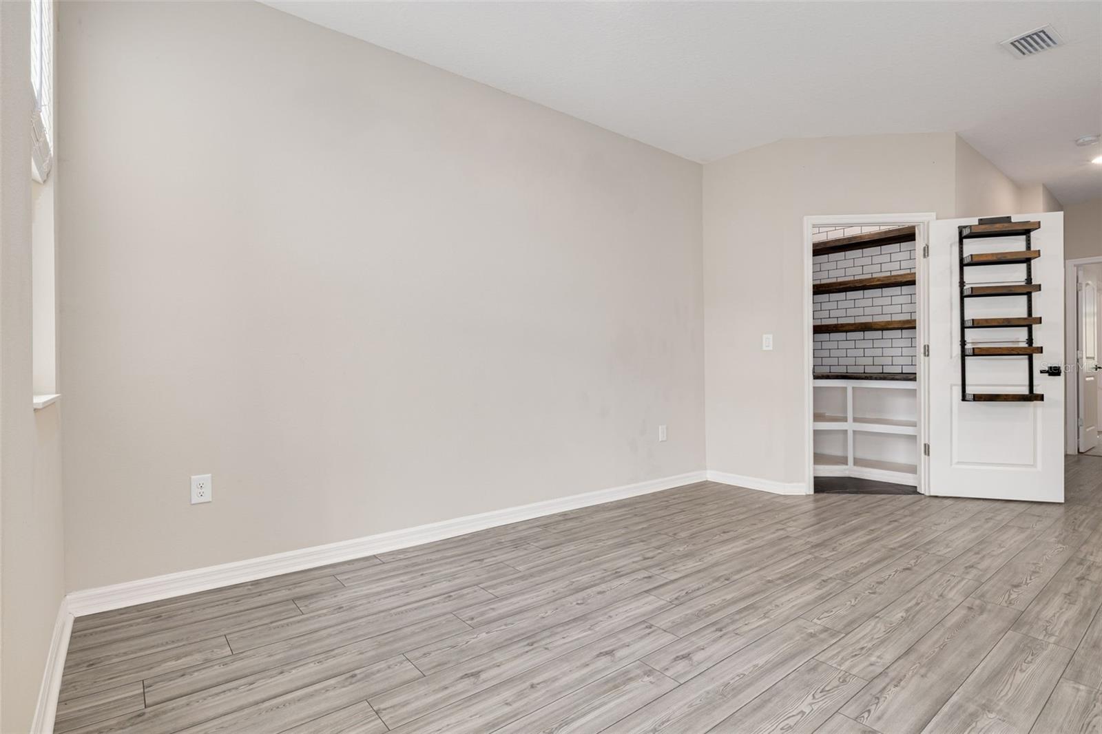 dinette and pantry