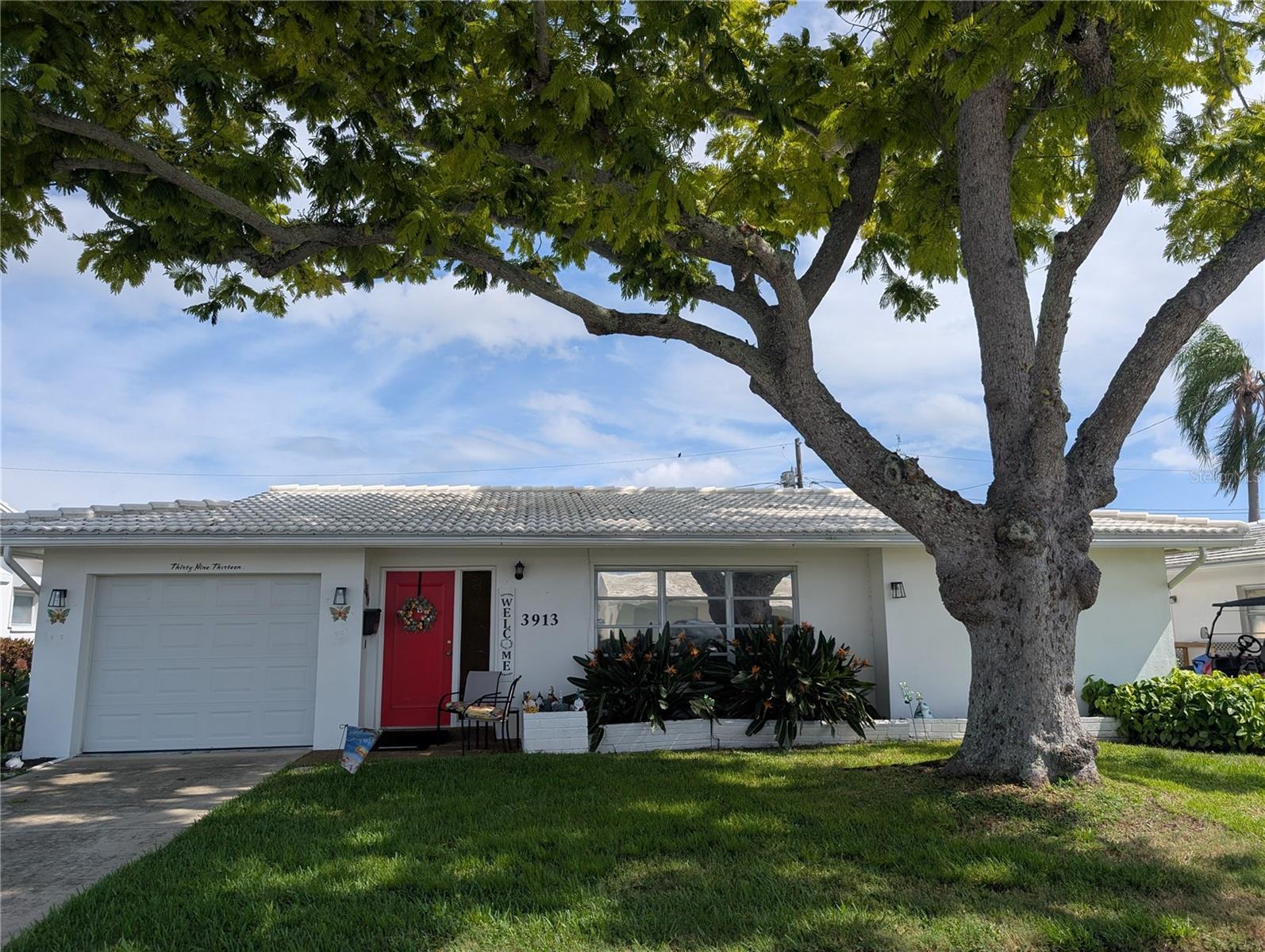 2BR/2BA Split floor plan "Fairfax" with WATER VIEW!