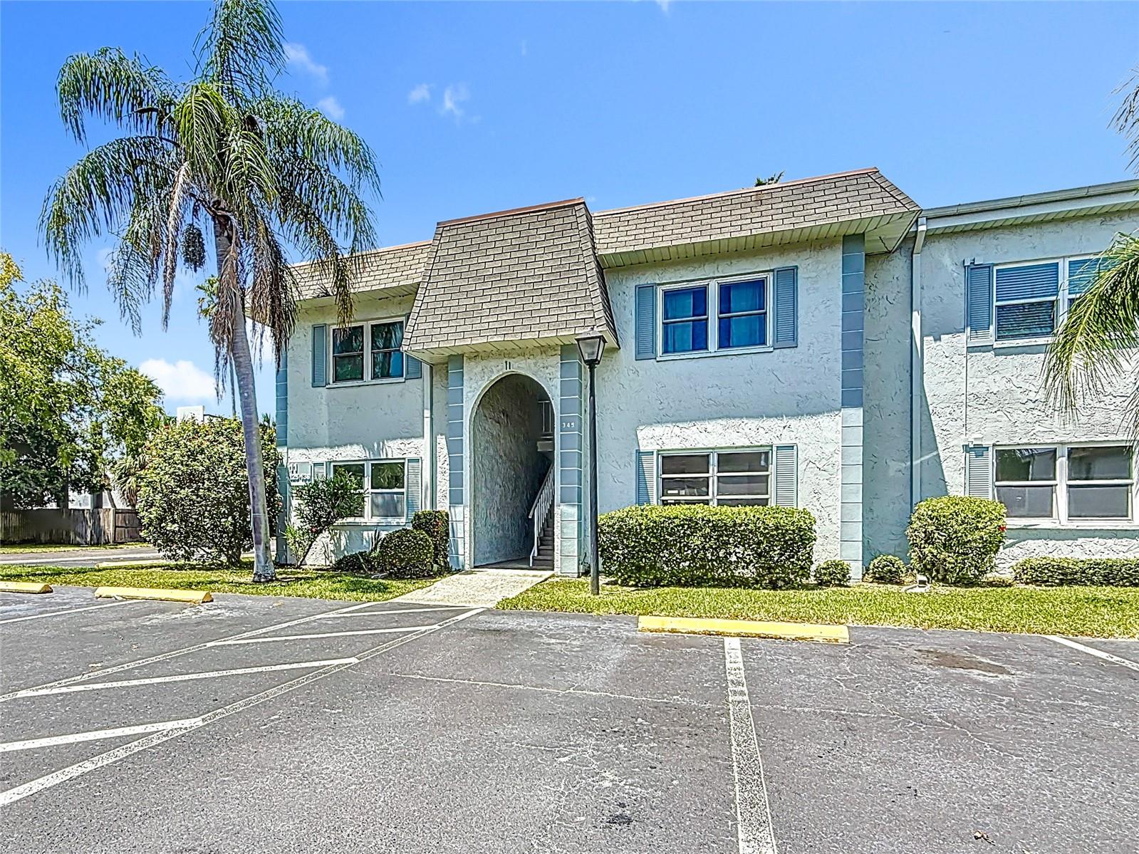Welcome to 349 S McMullen Booth Rd #128 in Clearwater!