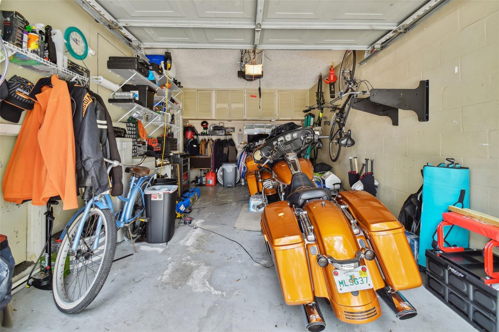TB8416550