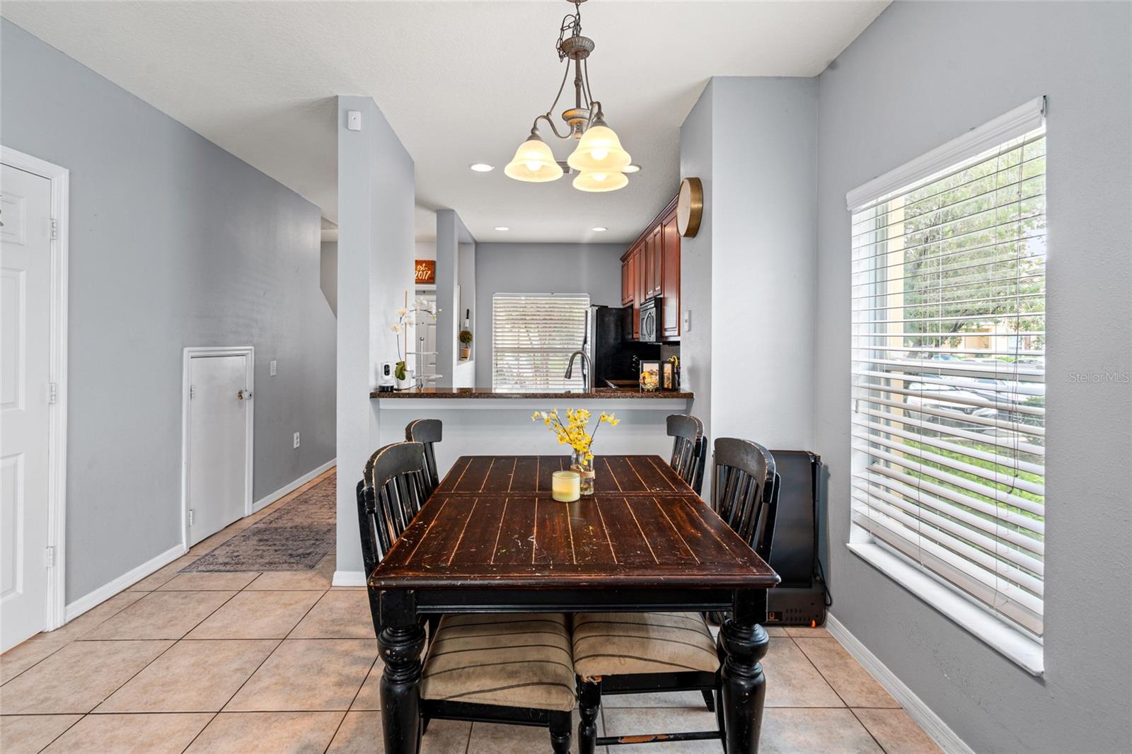Dining Room & Kitchen